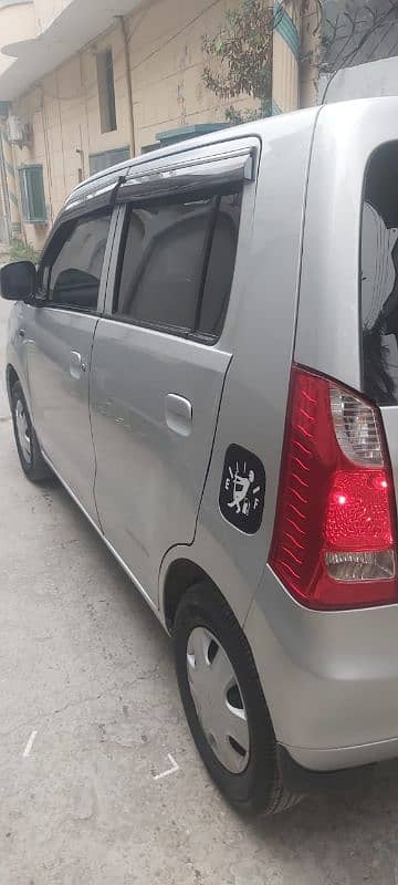 Suzuki Wagon R 2016 VXL Home Used 5