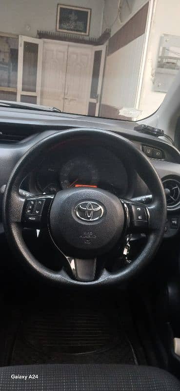 Toyota Vitz 2021 8