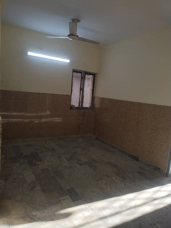 PHA flats i-11 C type flat 1st floor 3 bedroom for Rent 3