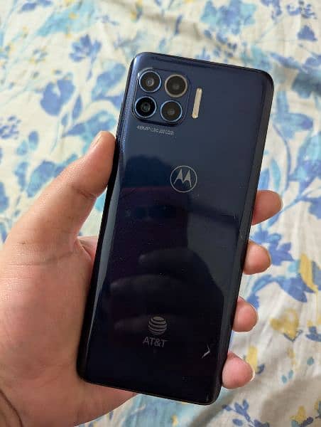 Motorola moto one 5g 3