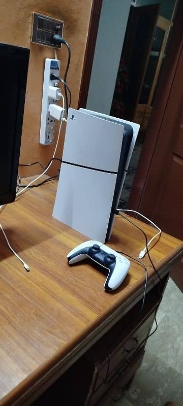 ps5 slim for sale with three games blackops6, tekken8,mirage 9