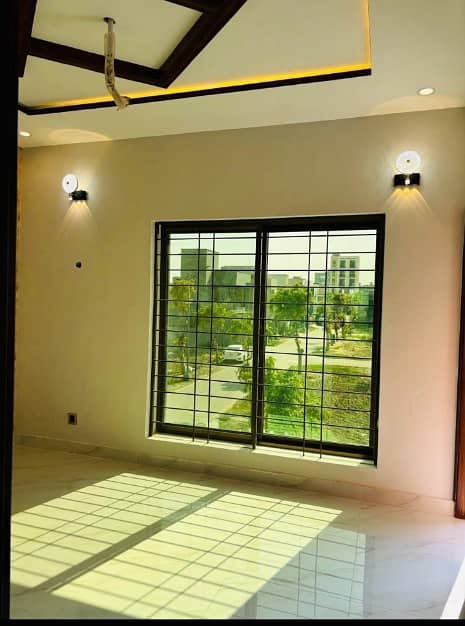 3.5-Marla Brand New House Available A+ Construction On Good Location For Sale In New Lahore City 13