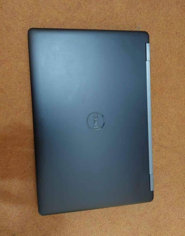 Dell latitude model 5570 i5 6th 8 256 7