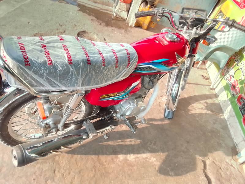 Honda 125 karachi 2024 model 03012261865 0