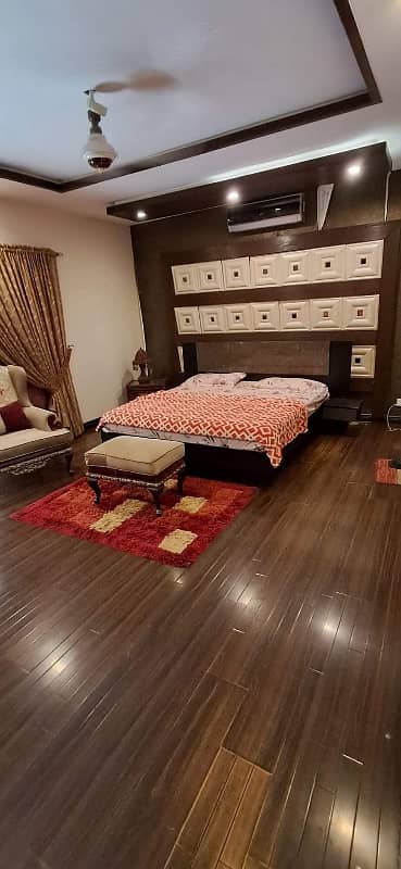 1 kanal beautiful design house for sale in dha phase 4 (Non-Furnished) 14