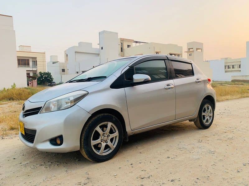 Toyota Vitz 2013 10