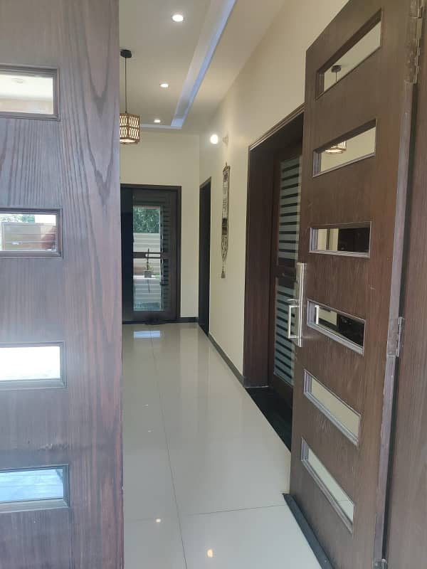 1 Kanal Fully Furnished House For Rent 16