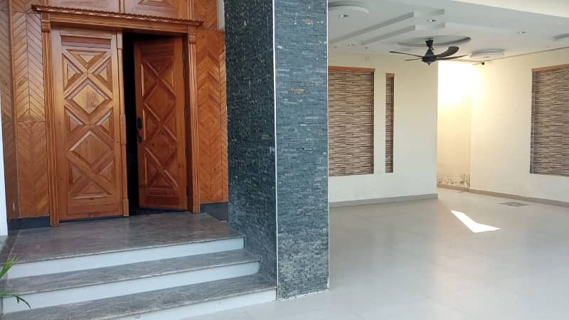 1 Kanal Fully Furnished House For Rent 3