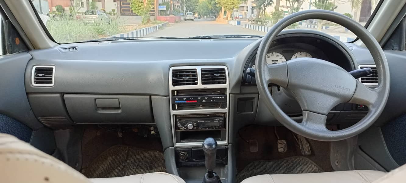 Suzuki Cultus VXRi 2012 14