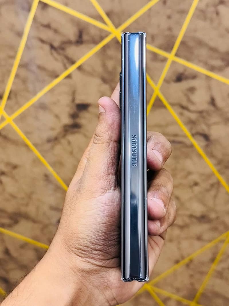 Samsung Galaxy Fold 4 12/256 GB PTA Approved 4