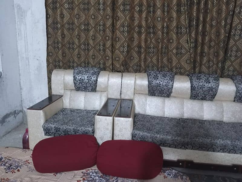 Sofa Set 6 Seater 2