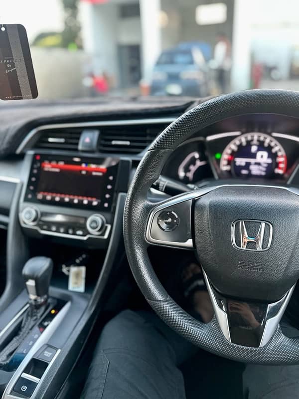 Honda Civic VTi Oriel Prosmatec 2018 16