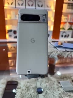 Google Pixel 8 Pro, Google Pixel 7 Pro