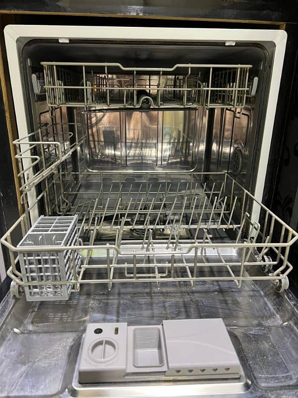 Dishwasher 3