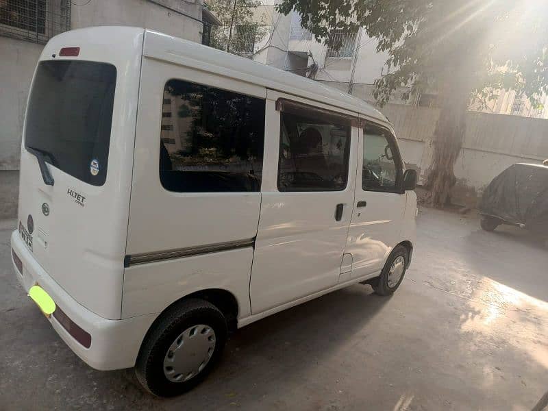 Daihatsu Hijet 2012 5