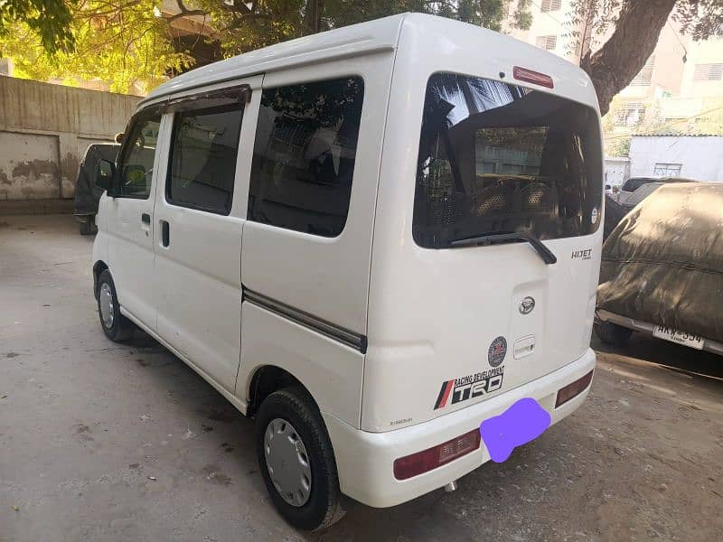 Daihatsu Hijet 2012 6