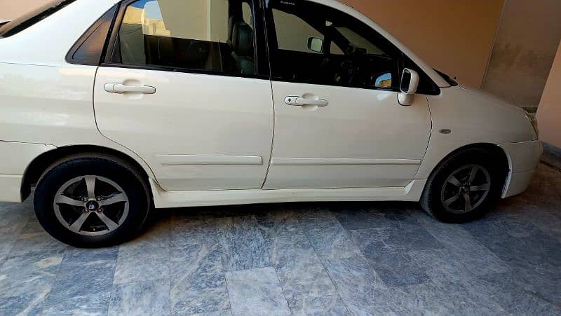 Suzuki Liana 2007 like a brand new condition Gift Car 4