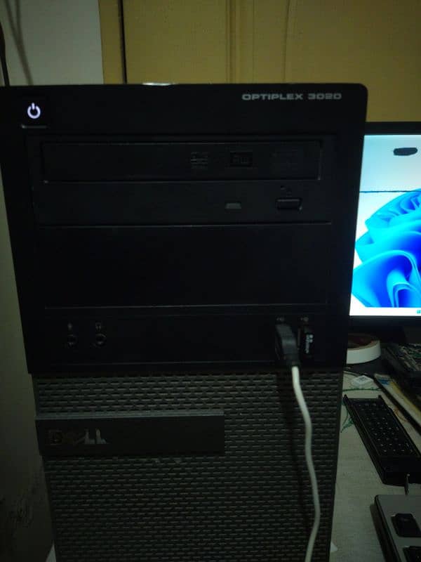 Gaming PC core i5 4th gen with 2Gb builtin gpu 8