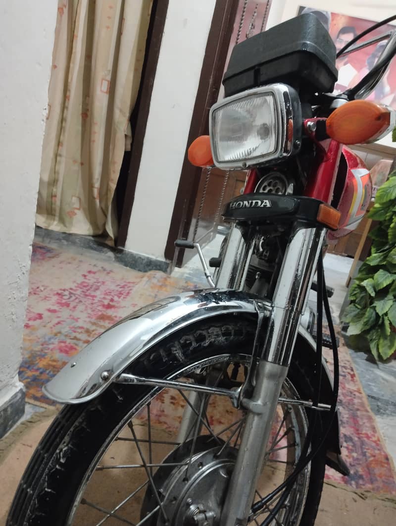 Honda CG 125 2020 10