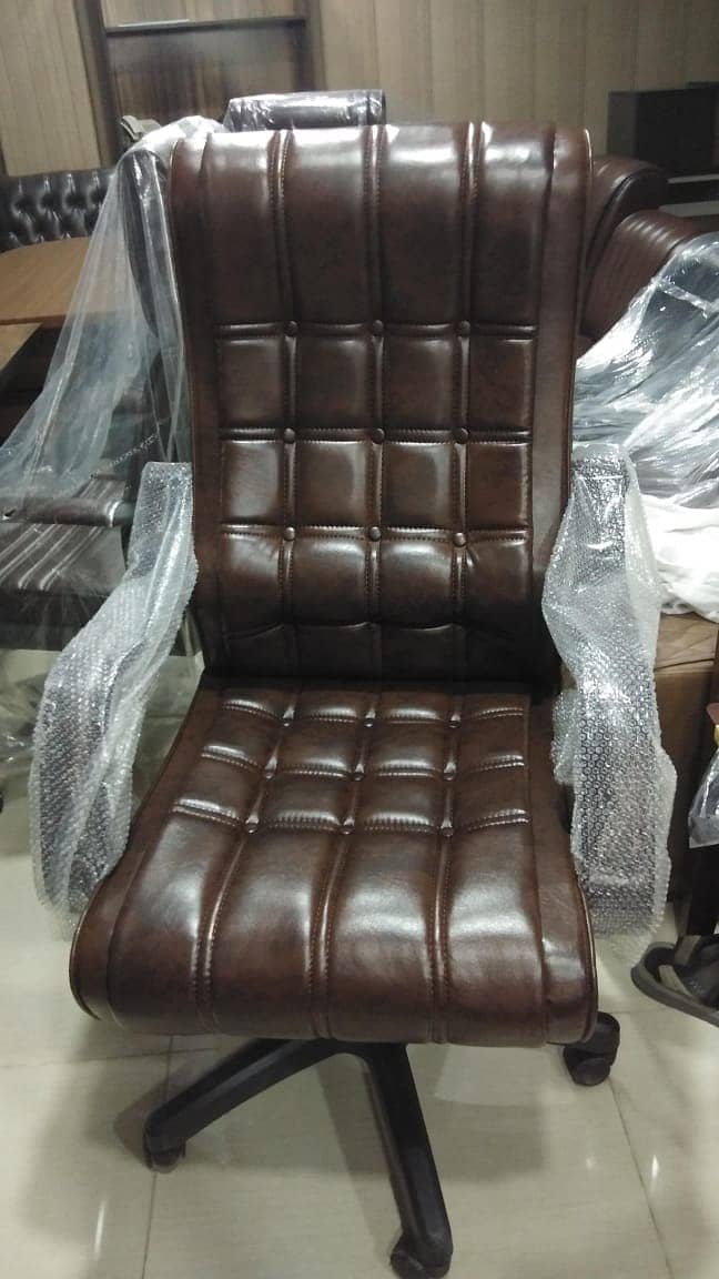 Office Chairs/Leather Chairs/ Visitor Chairs| Wooden Chairs 3