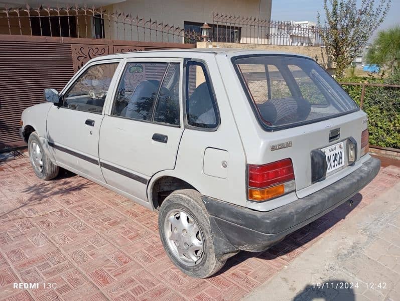 Suzuki Khyber 2000 2