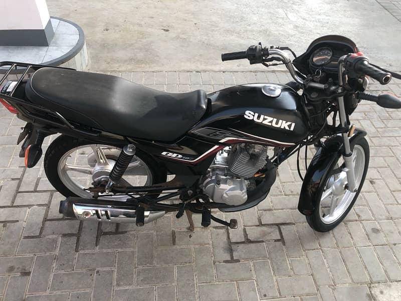 Suzuki GD110 4