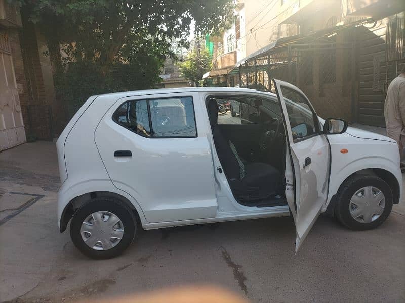 Suzuki Alto 2024 4