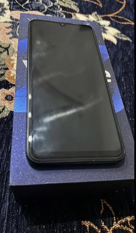 Vivo v23e 8/256 1