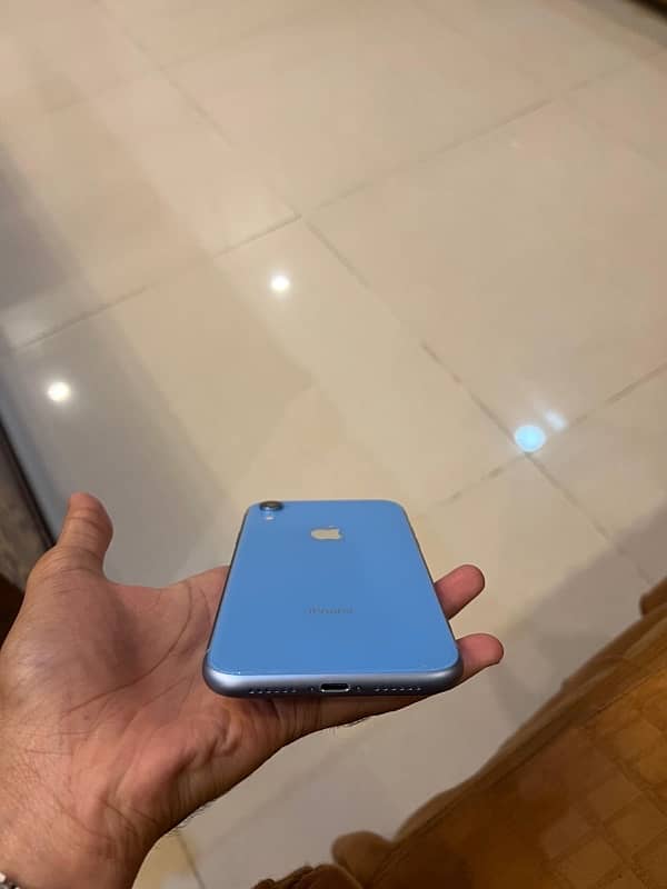 iphone Xr JV blue colour 98BH 1