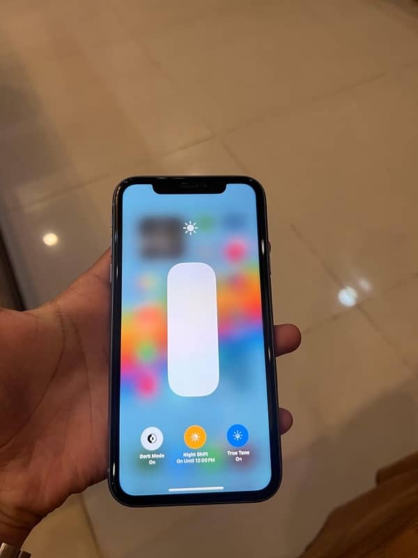 iphone Xr JV blue colour 98BH 3