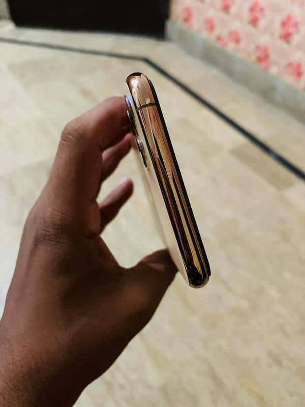 iphone 11 Pro Max 256GB NON PTA 4