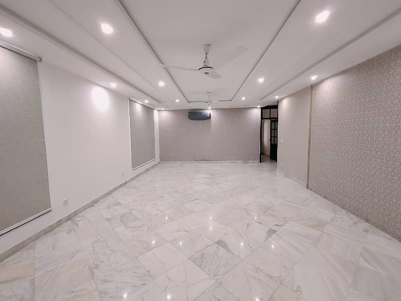 1 Kanal House For Rent In DHA Lahore Phase 7 Near Commercial Area 16