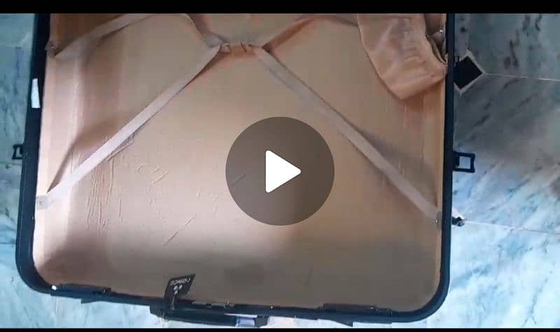 5 Briefcases/Suitcases for sale 2