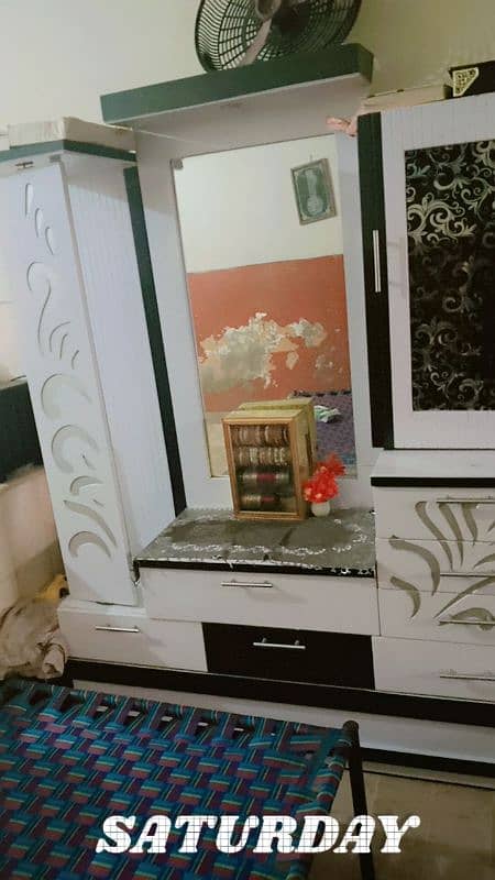 dressing table 4