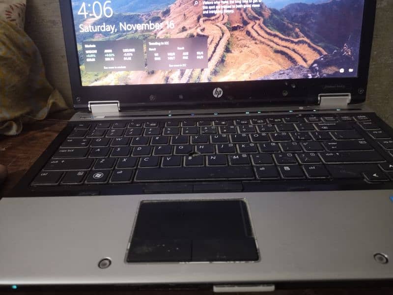 urgent for sale hp elitebook 8440p 9