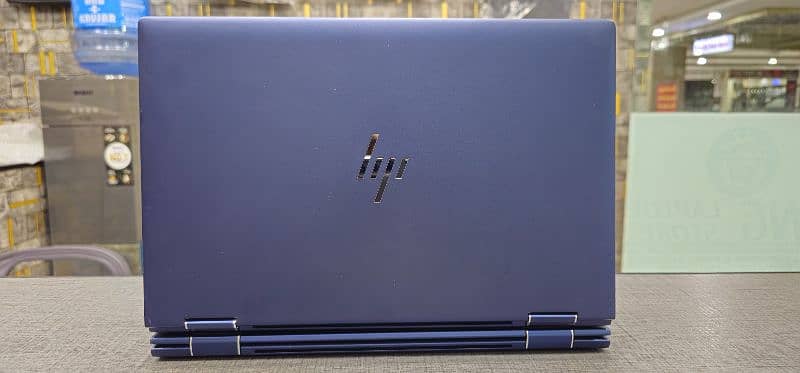 Hp Elitebook Dragon Fly Touch X360 i7 8th generation 16gb 512 7