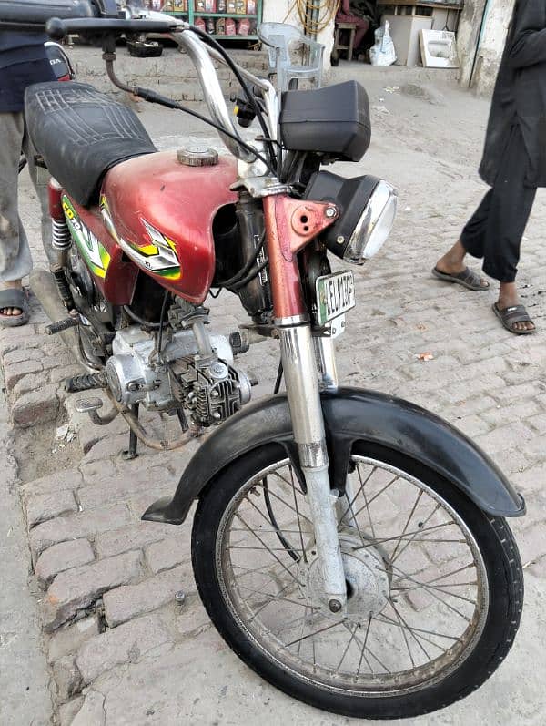 Metro motorcycle for sale and good condition 4