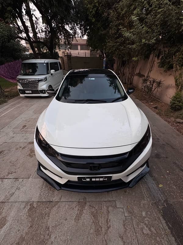 Honda Civic Oriel 2017 4