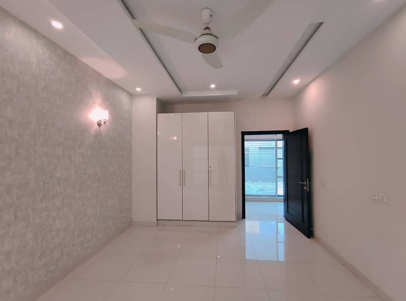 1 Kanal House for Rent in DHA Lahore Phase 6 Near City School 6