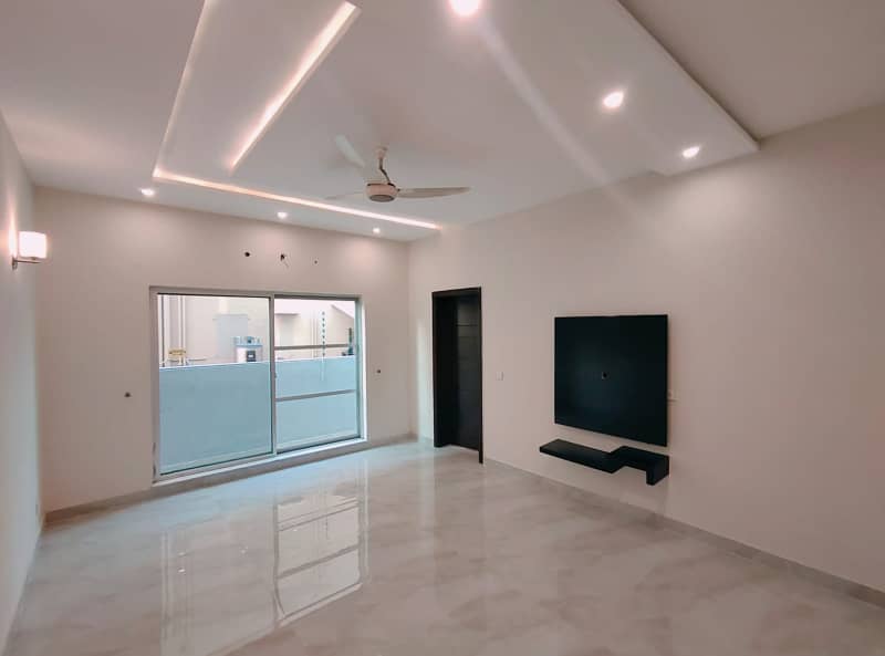 1 Kanal House for Rent in DHA Lahore Phase 6 Near City School 22