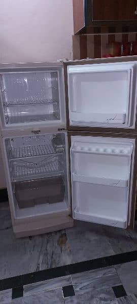 Dawalance Refrigerator 3