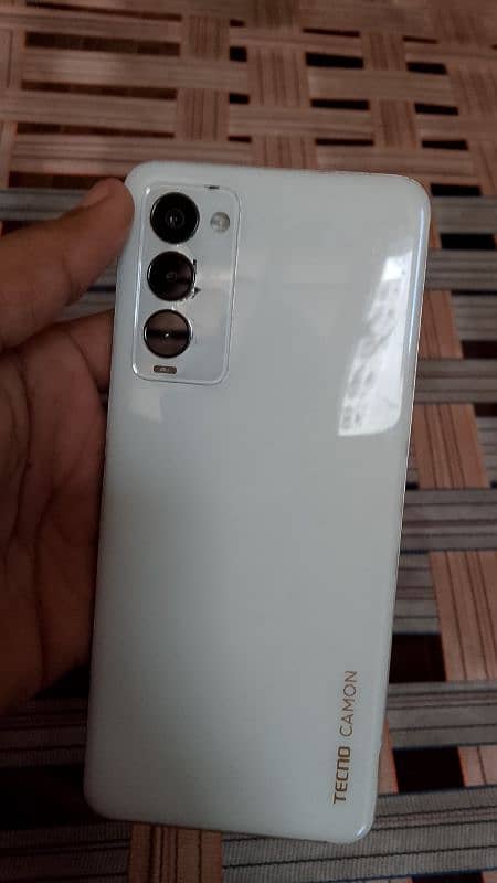 Tecno camon 18t 0