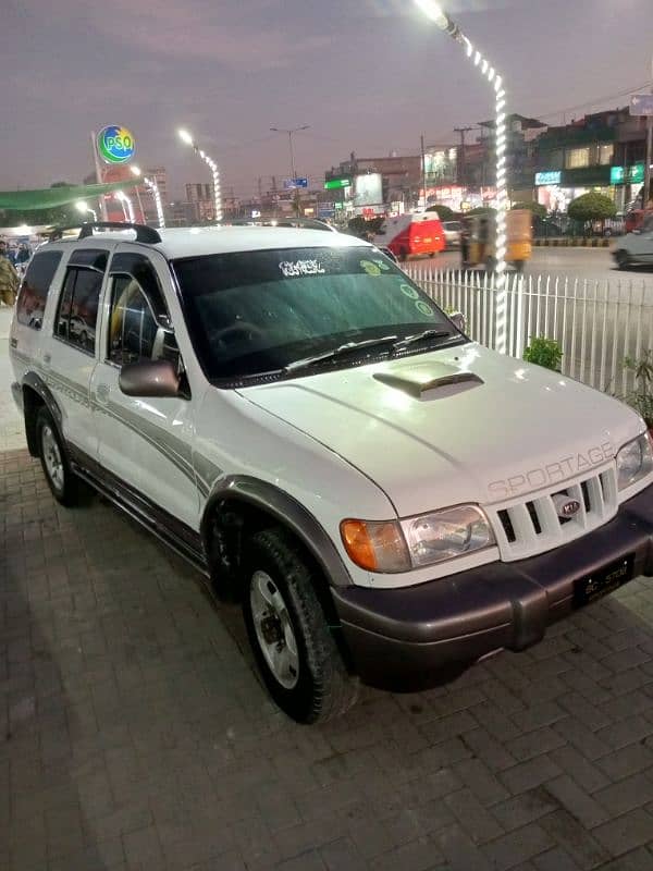 Beautiful KIA Sportage 2004, Non accidental guaranteed, Almost Genuine 11