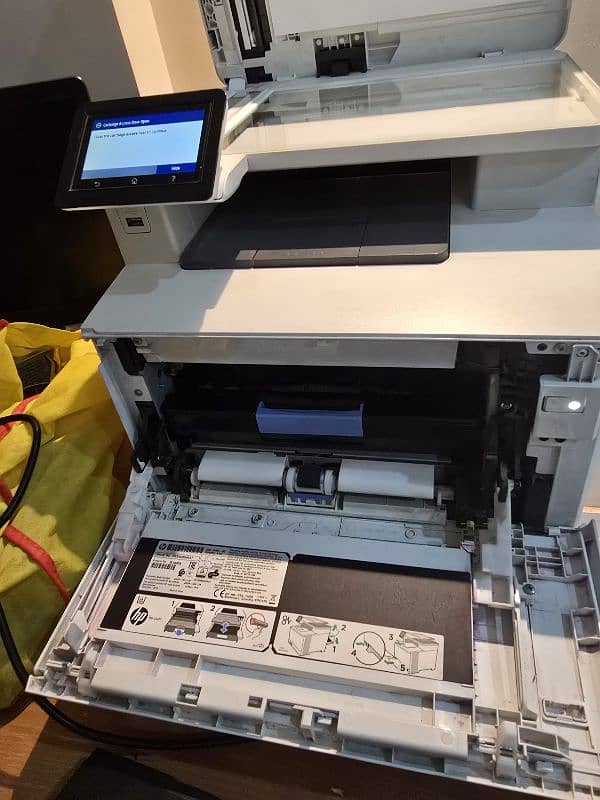 HP Laserjet MFP M479fdw 4