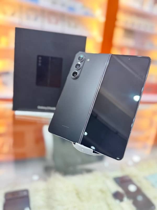 Samsung Galaxy Z Fold 5 Non PTA 2