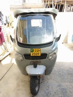 Electric Rickshaw for sale