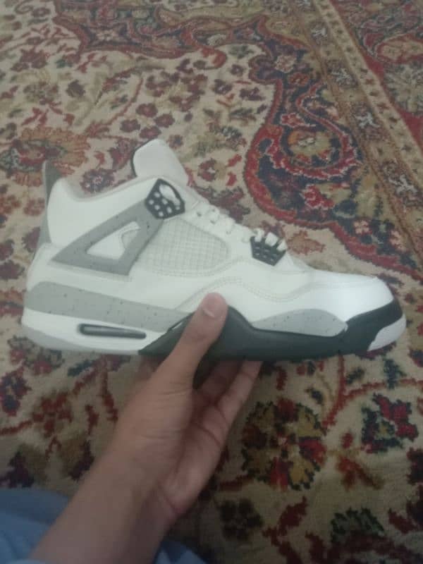 Air Jordan 4 White cement (read description before buying) 9