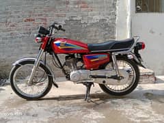 *HONDA 125 Model 2004*