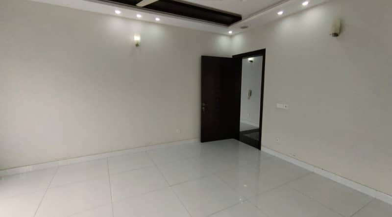 1 Kanal House for Rent in DHA Lahore Phase 6 Near Beaconhouse School 14