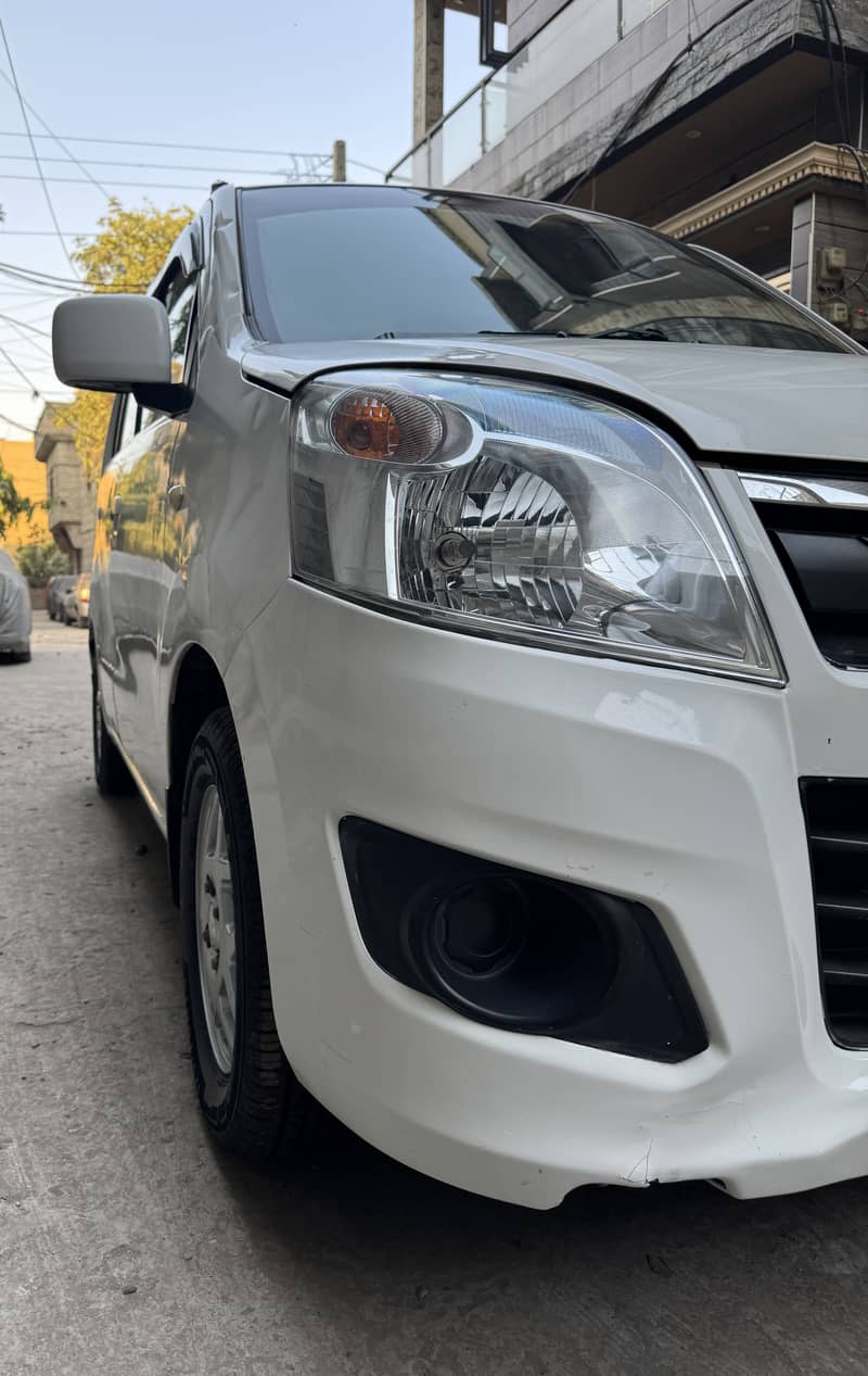 Suzuki Wagon R 2018 3